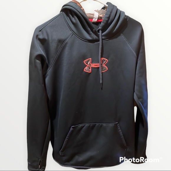 Under Armour Tops - UA Storm Running hoodie